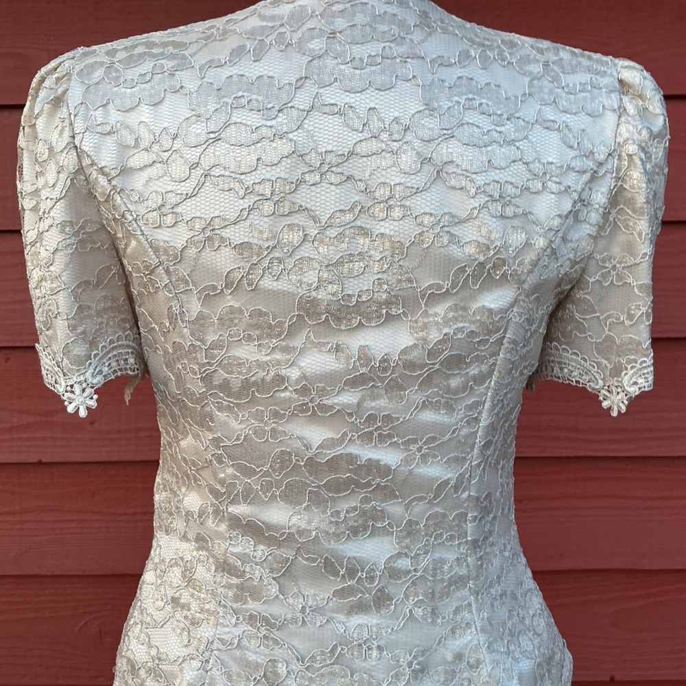 Cachet 2 Piece Dress Set Womens 12 Champagne Lace Chiffon Vintage 90s Romantic - Picture 12 of 14